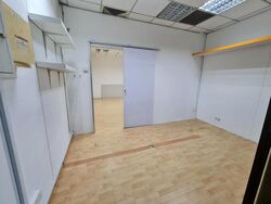 Sim Lim Square (D7), Shop House #497055921